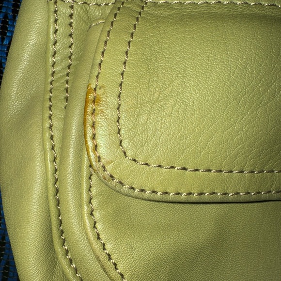 Fossil Lime Green Leather Crossbody Bag - Picture 10 of 10